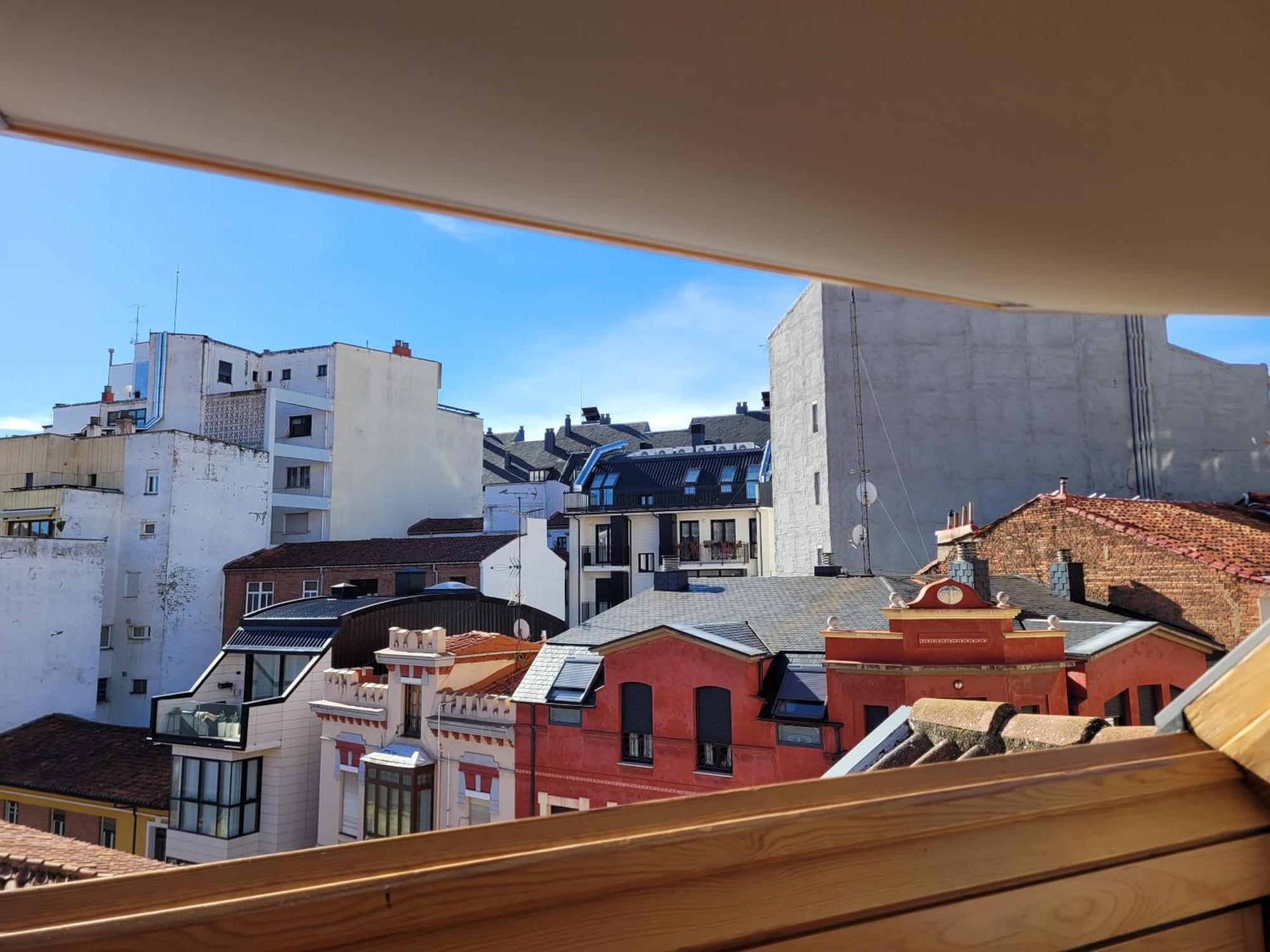 Apartamento El Atico De Julio Del Campo León Exterior foto
