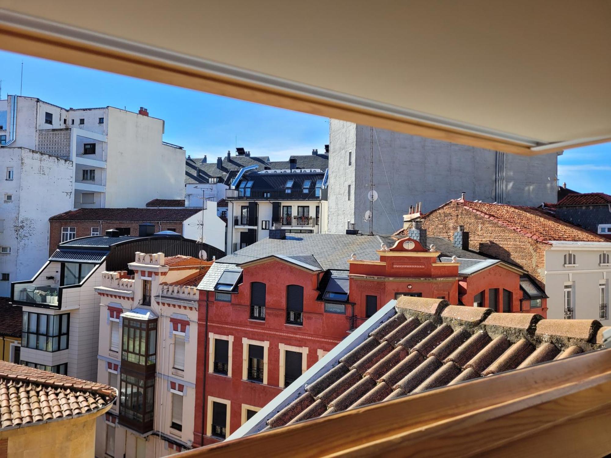 Apartamento El Atico De Julio Del Campo León Exterior foto